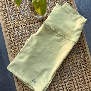 Alo High Waist Biker Short in Pastel Yellow - XS